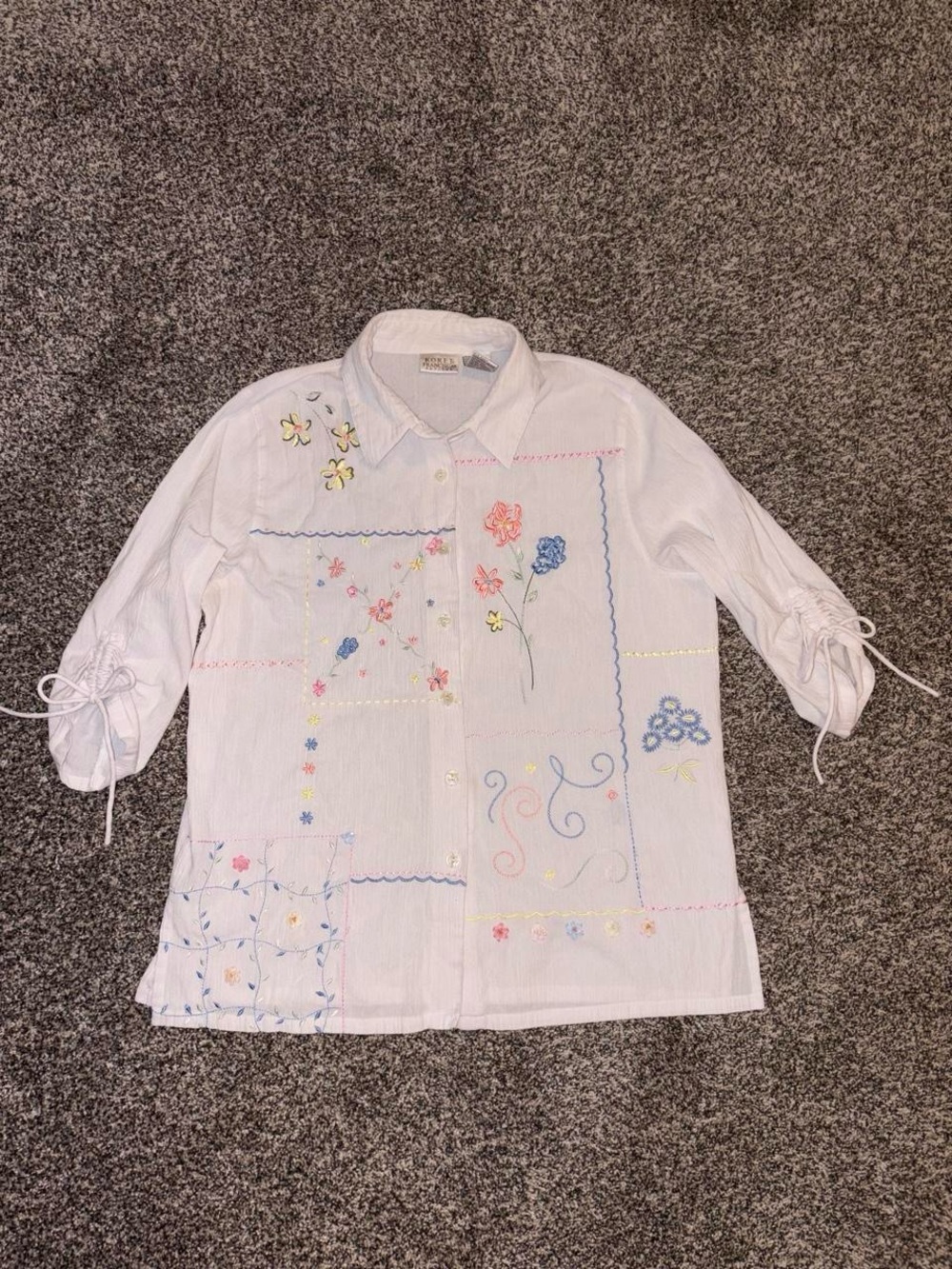Vintage whimsical button up top with embroidered flowers and sequins